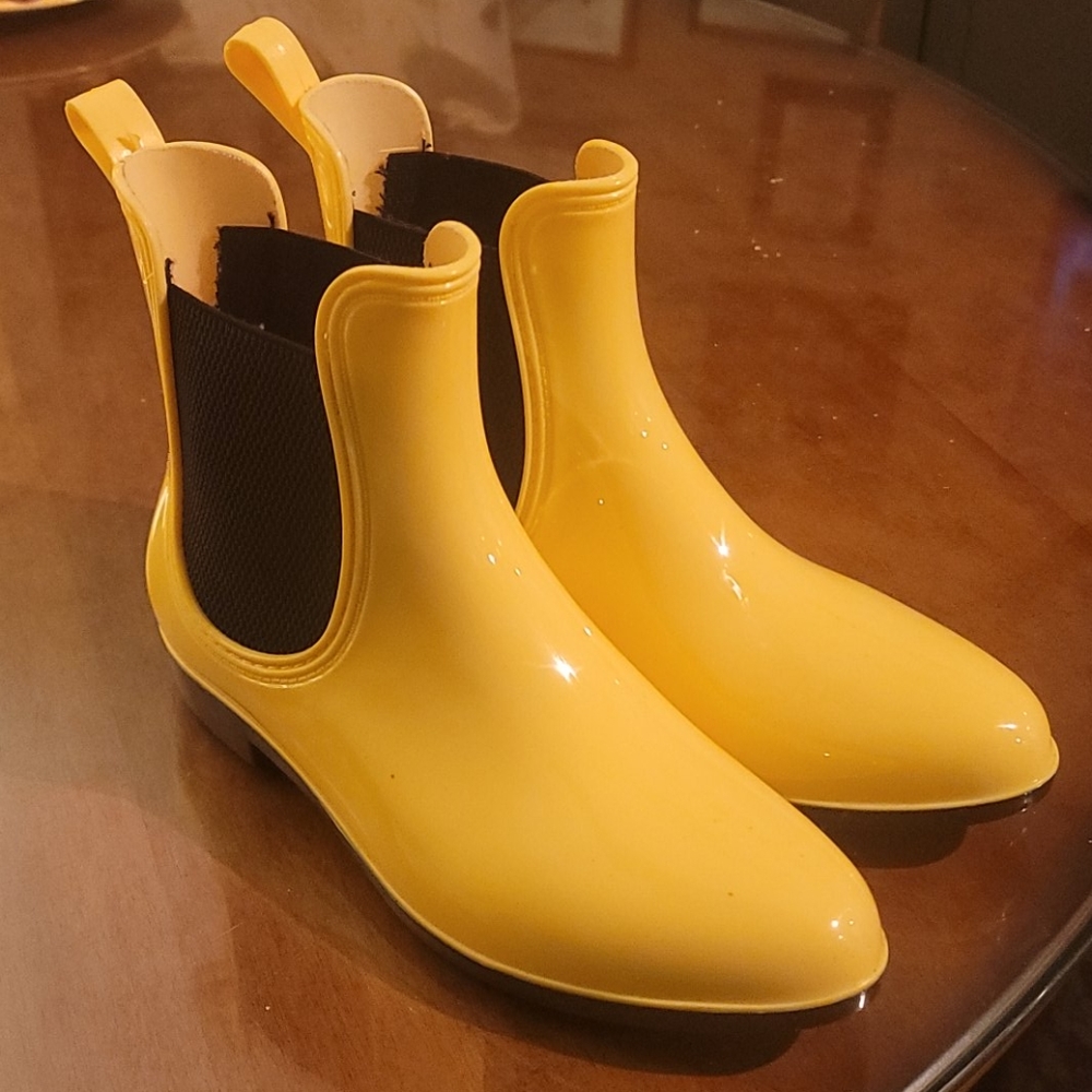 Rain Booties-Size 8-Worn 1x